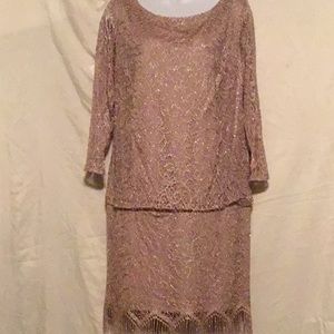 S.L. FASHIONS WOMENS SZ12 PLUM LACES DRESS